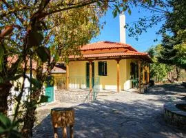 Dual House In Methydrio