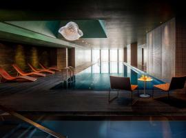 Anantara The Marker Dublin- A Leading Hotel of the World, хотел в Дъблин