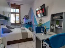 Piazza Unità 15 min walk - Design, Netflix e Wifi