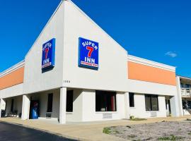 Super 7 Inn Tupelo, hotel poblíž Tupelo Regional - TUP, 