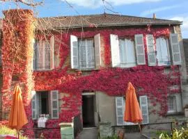 Studio confort à Néris-les-Bains - 18 m² avec jardin