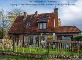 194 Fewo Dat LütjeHuus mit Dachterrasse im ersten Stock