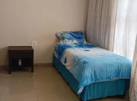Cozy 2 Bedroom