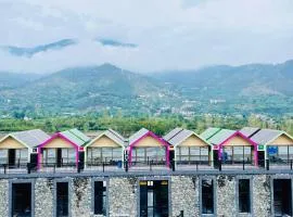 IYI Luxury Inn Swat