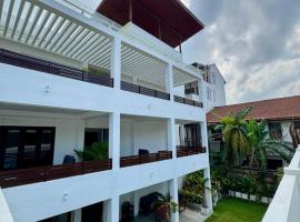 Aurora Holiday House, hotel v destinaci Mount Lavinia