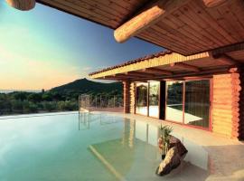 Domaine La Pietra, Hotel in Pietracorbara