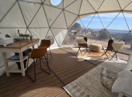 Splitrock - Crown View Dome, hotel v destinaci Fallbrook
