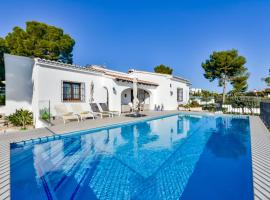 Villas Guzman - Olga, hotel in Moraira