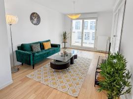 Balcon ensoleillé, design moderne, hotel v destinaci Chatenay-Malabry