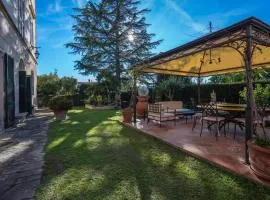 Ely Apartment In Villa, Wifi, Terricciola, Pisa