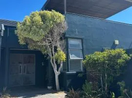 Sunset Studios Surf & Ocean view