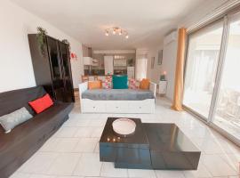Superbe Appartement Vue mer, hotel in Canet-en-Roussillon