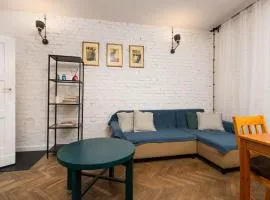 Retro Retreat Apartment Poznań by Rentujemy