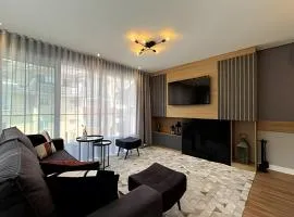 A 100 metros da Rua Coberta!