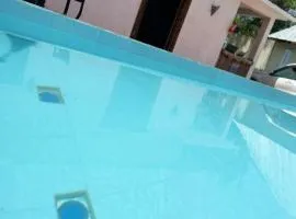 Kobwa House and backpackers hostels 2