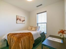 Downtown Flat with Gym - WalkScore 95, hotel en Missoula