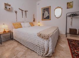 Master Clod Guest House, hotel v destinaci Castelletto sopra Ticino