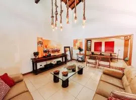Casa na Serra com 7 Suites em Correas - Petrópolis
