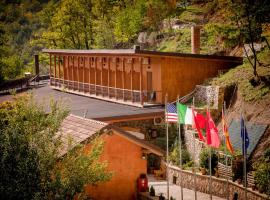 Hotel Tutto, hotel v destinaci Galičnik