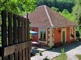Ethno Village Slatkovac, casă de vacanță din Aleksandrovac
