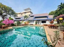 DOHA GARDEN Hotel & Villa VT