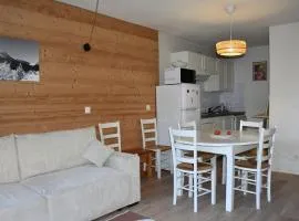 Appartement 3 pièces, proche du centre, idéal pour 4 personnes - FR-1-464-248