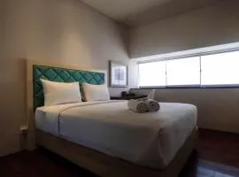 Apartment 3BR with River View in City Center at Sumatra36 Surabaya By Travelio