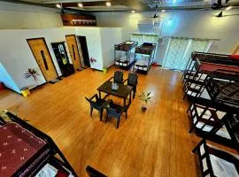 Hampi Leo Dreams Resort