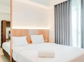 Comfort Living 1BR without Living Room at Bintaro Embarcadero Apartment By Travelio