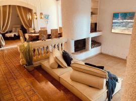 Casa dos Calas, Hotel in Cala Mendia