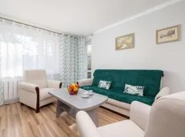 Klimatyczny Apartament z Parkingiem Wisła by Noclegi Renters