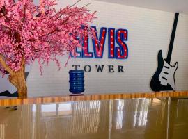 Viesnīca Apartment Elvis Tower Cikarang pilsētā Pegadungan