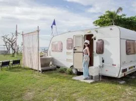 White House Beach Camping Caravans