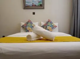 Nanic Homes Deluxe Queen Studio