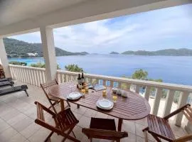 Terrace apartment with panoramic seaview