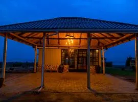 Acacia Wilderness Mweya