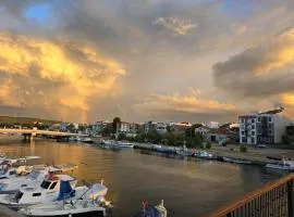 Aybek Ratio Hotel