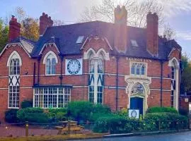 The Old Hunting Lodge at The Talbot Inn