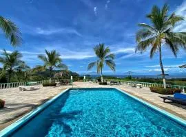 Charming 2BR with Ocean View