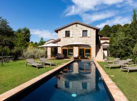 Mulino di Casa Sforza Suites and Spa, hotel com estacionamento em Basilicanova