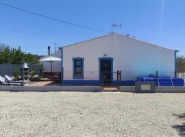 Quinta das Marias T2، كابينة في Barrocal