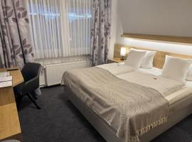 Hotel Zum Ritter, hotel v destinaci Seligenstadt