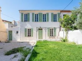 Maison entre Port et Calanques