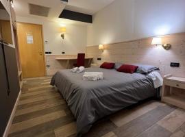 Damodoro Hotel, hotel v destinaci Pordenone