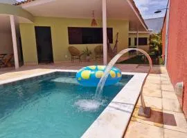 Casa com piscina, churrasqueira e ar na Praia do Francês