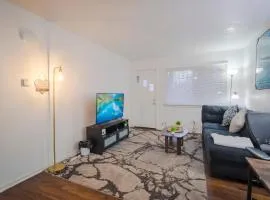 APT Near Hospital,UofM,EMU