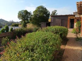 Casa Emilia Condominio Linda Loma Maitencillo、マイテンシージョのホテル