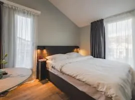 Moon apartment 3