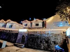 Belle Vue Chopta