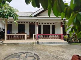 Traveller Homestay, hotel v destinaci Narmada